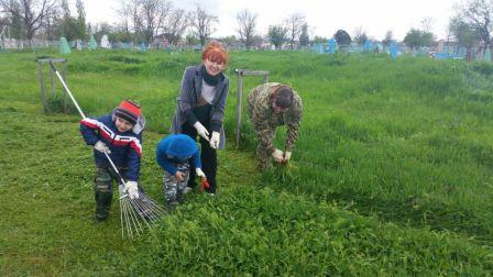 Тбилисский район принял участие во Всекубанском субботнике